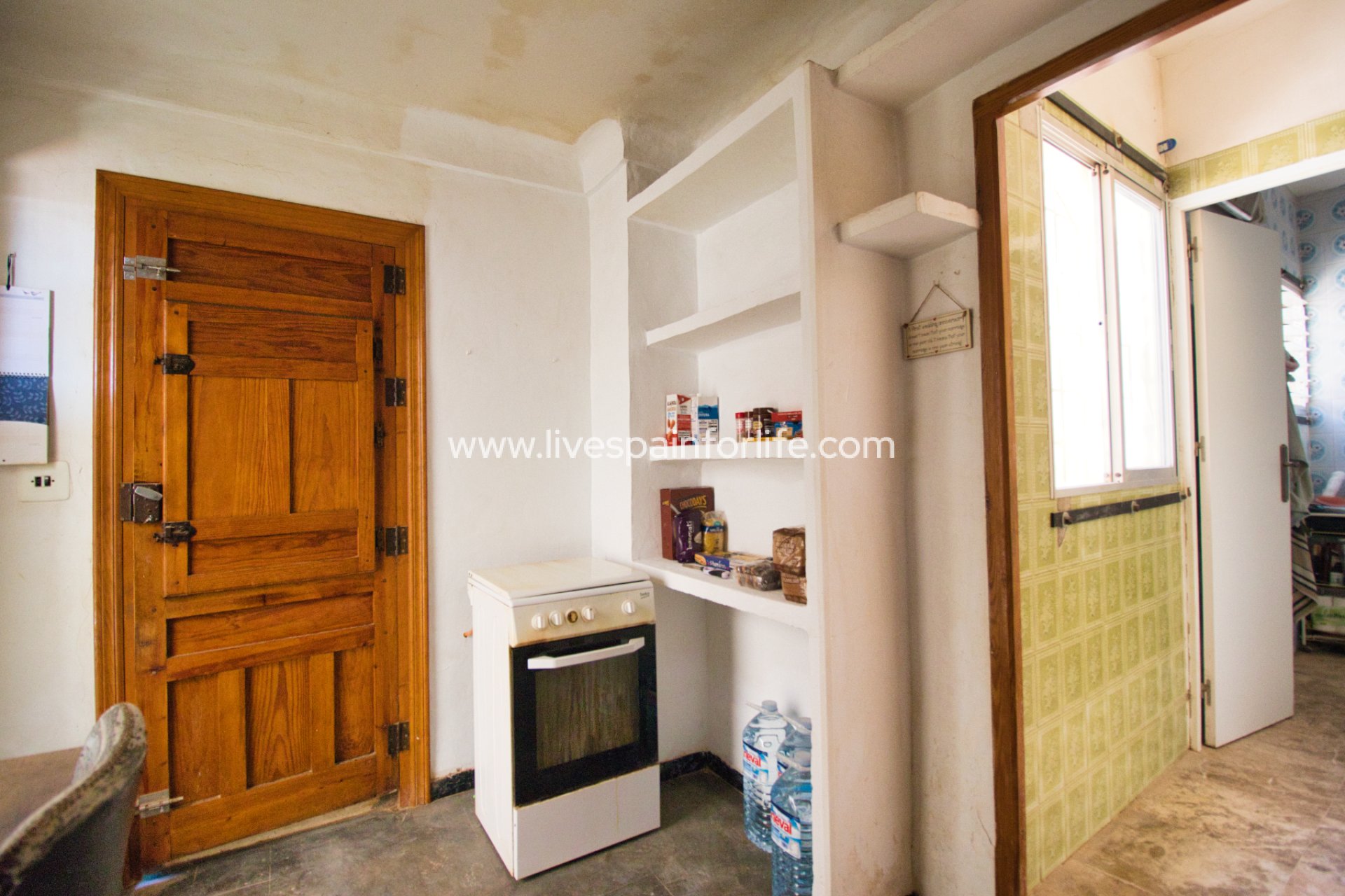  - 2. Town house -
Macisvenda