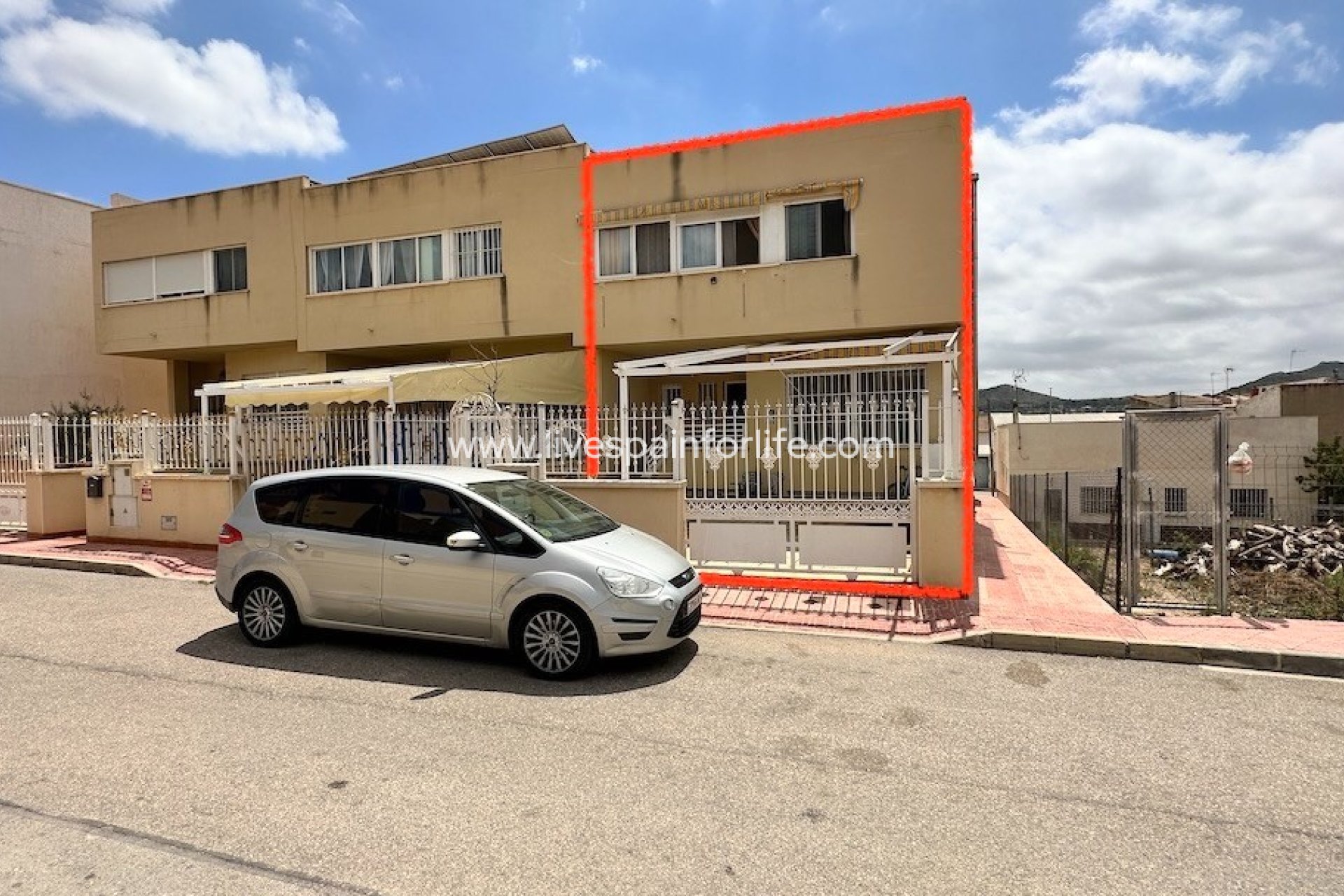  - 2. Town house -
