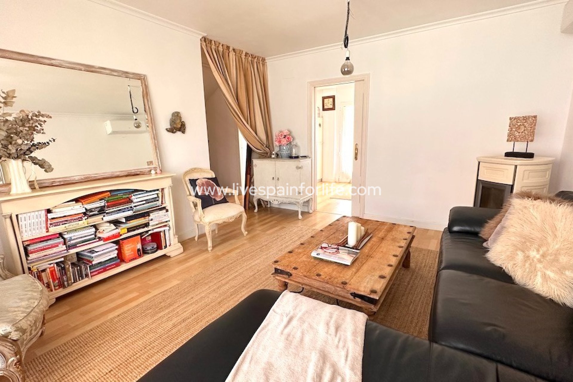  - 2. Town house -
