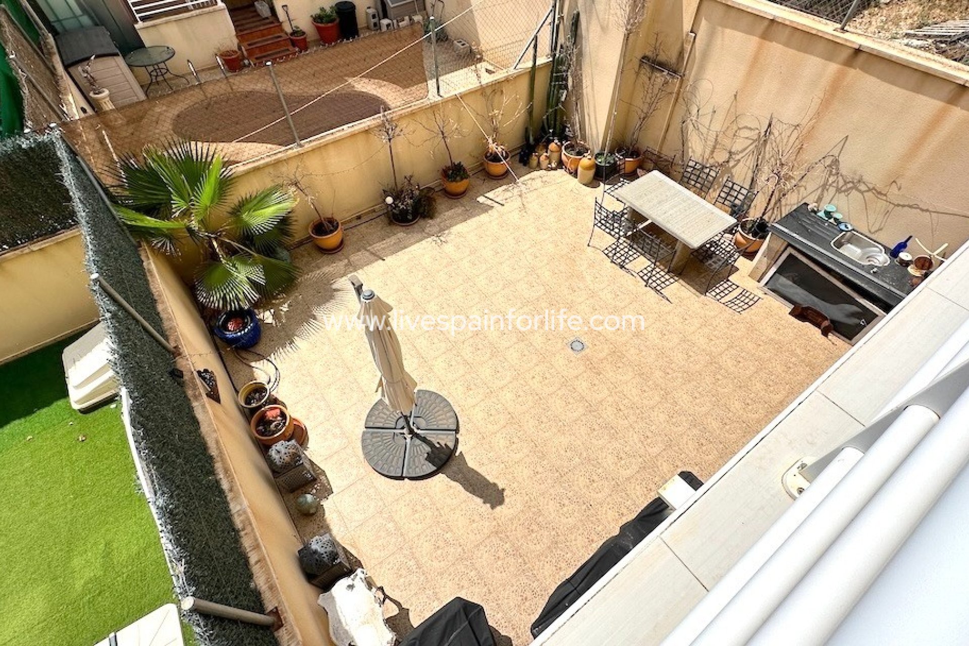  - 2. Town house -
