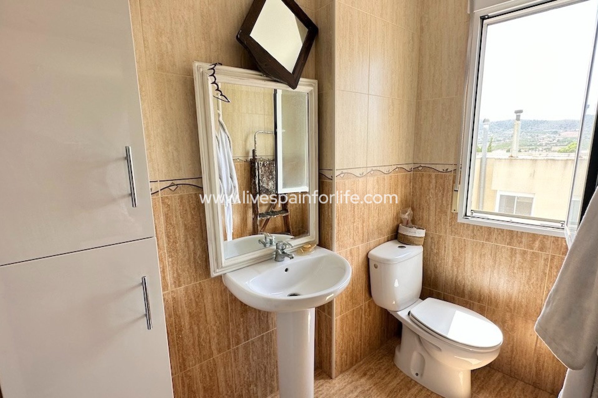  - 2. Town house -
