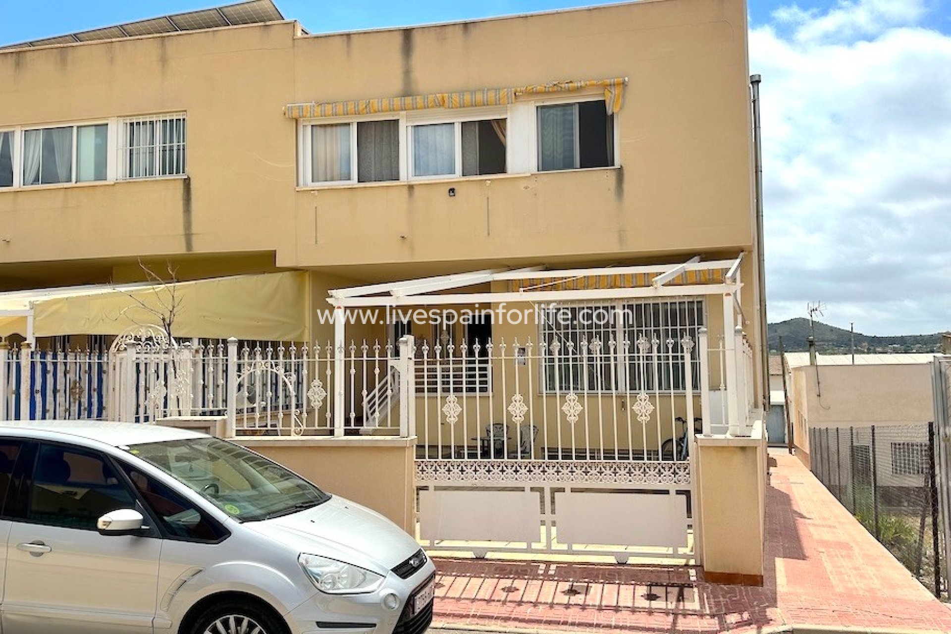  - 2. Town house -
