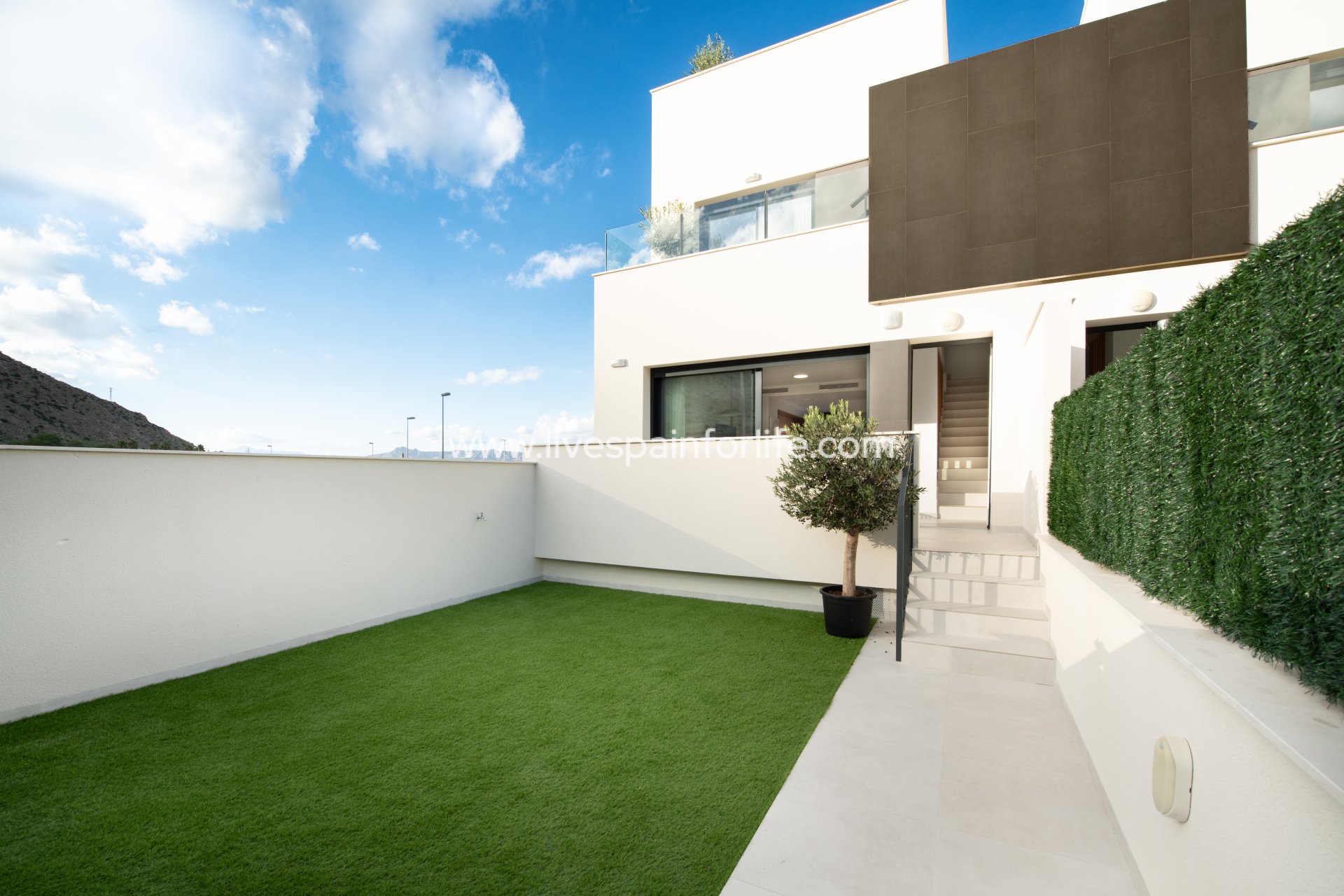 - 2. Town house -
