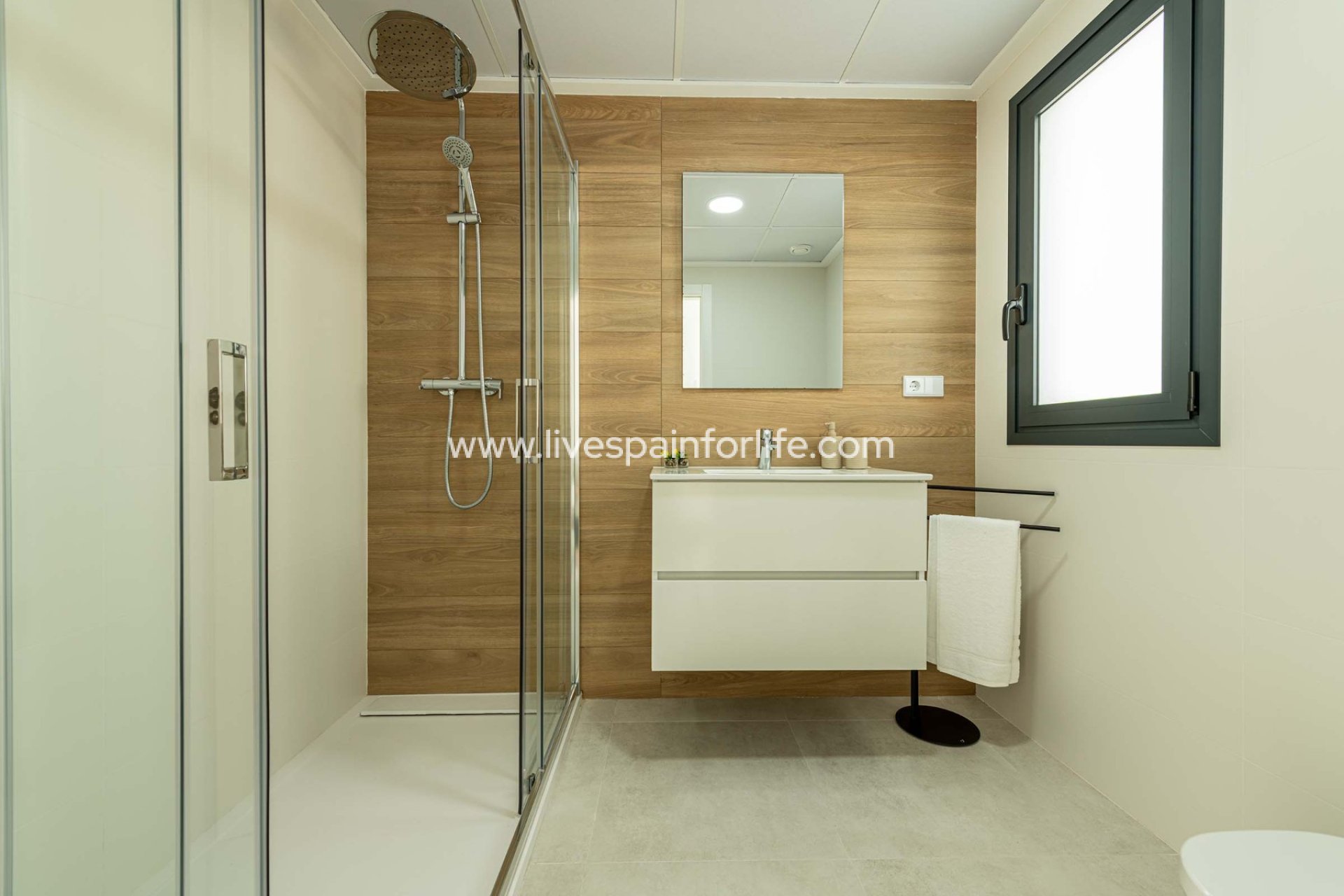  - 2. Town house -
