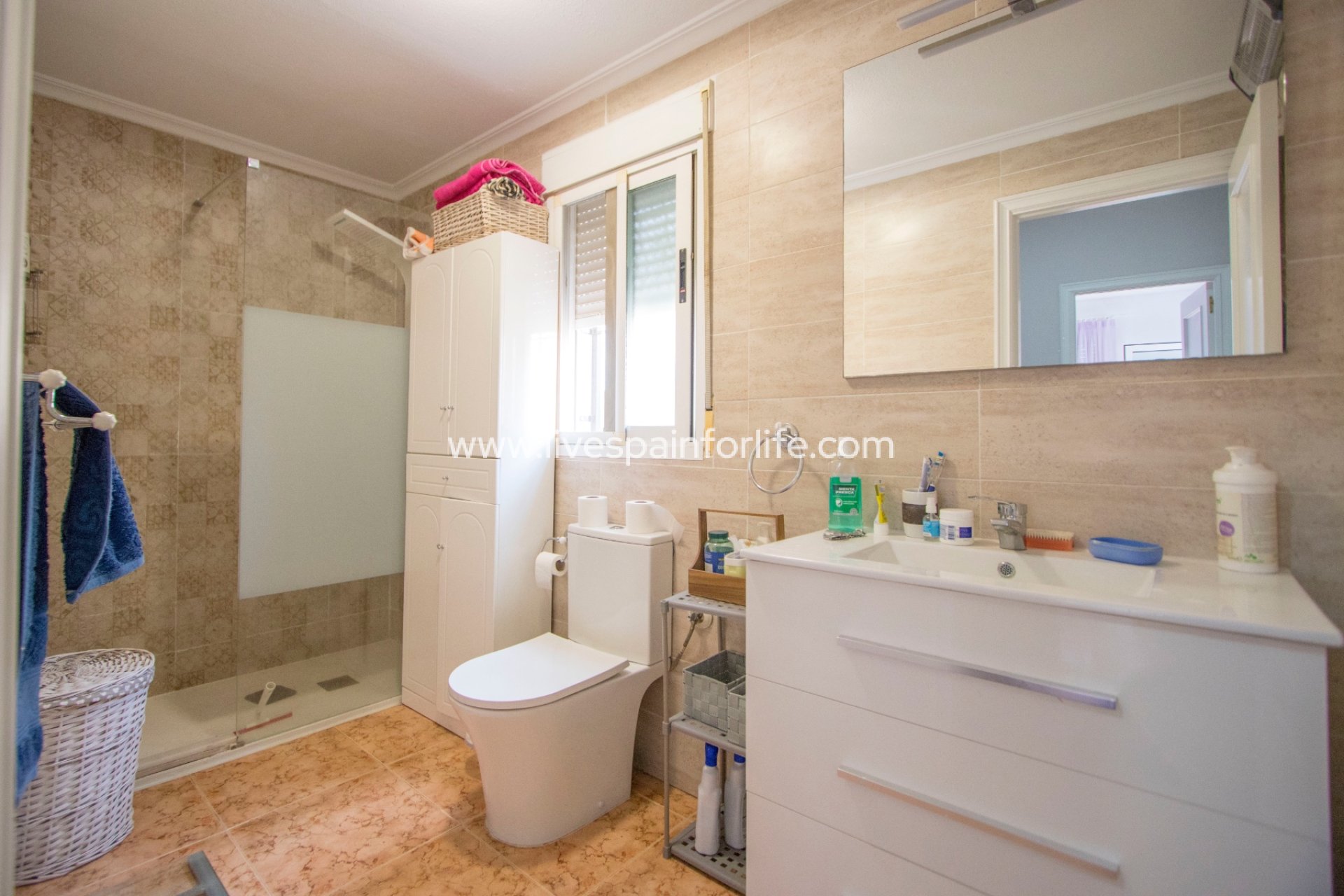 - 2. Town house -
