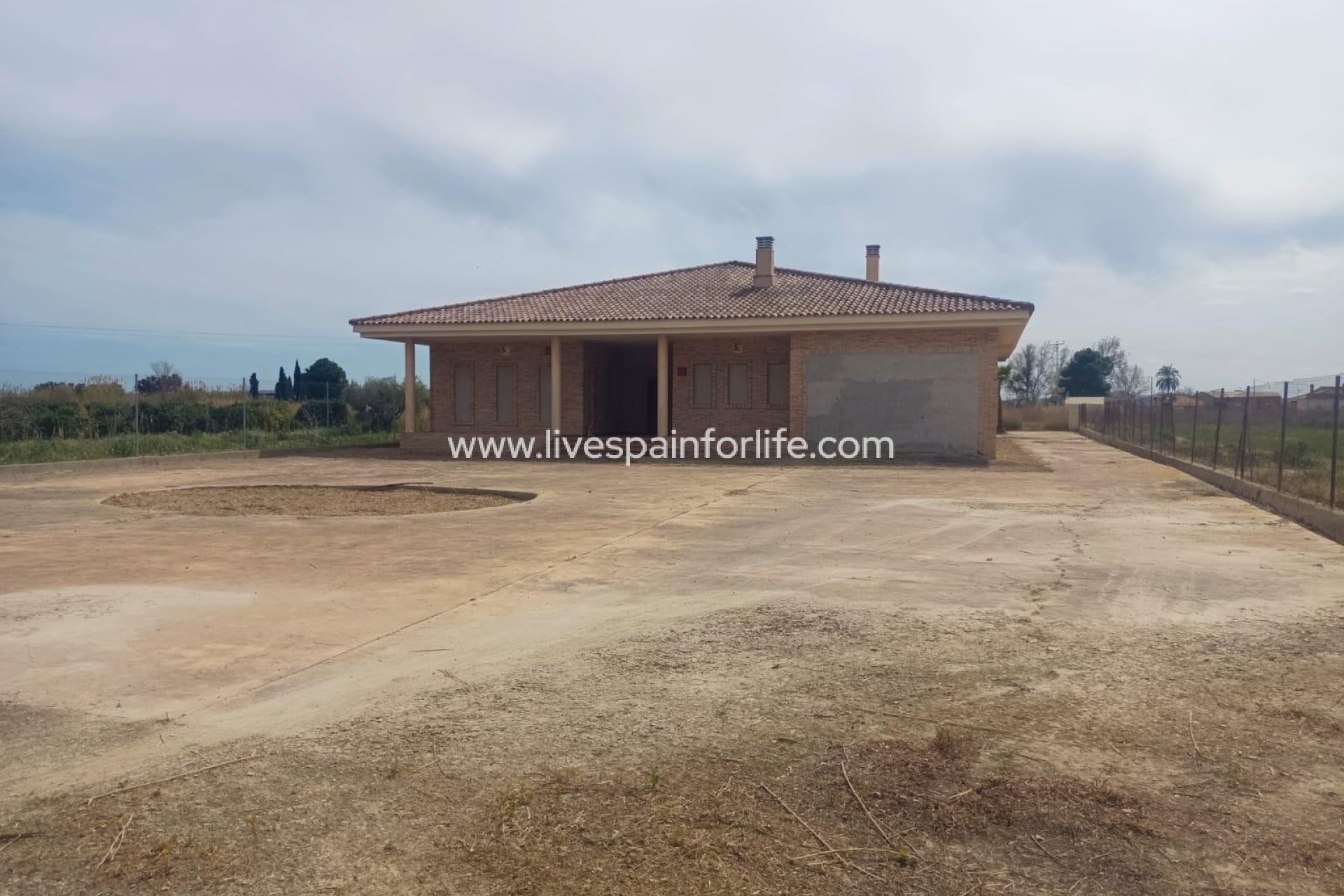  - 5. Finca / Country Property -
