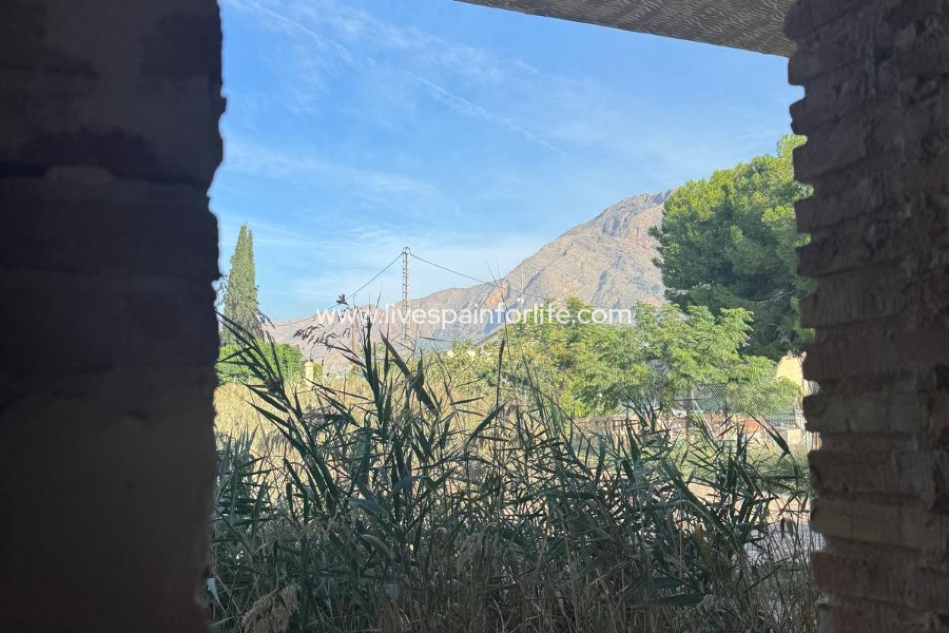  - 5. Finca / Country Property -
