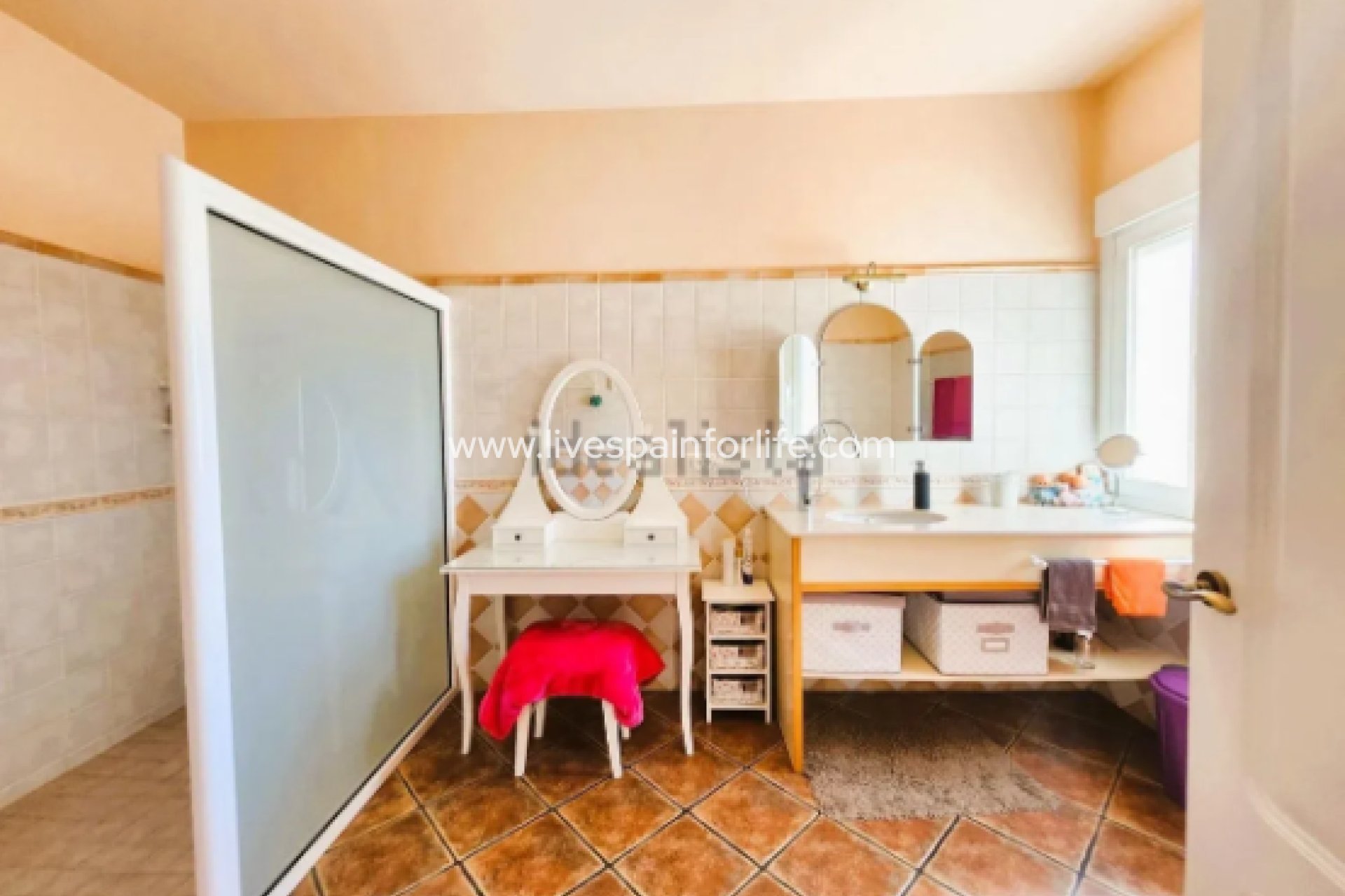  - 5. Finca / Country Property -
