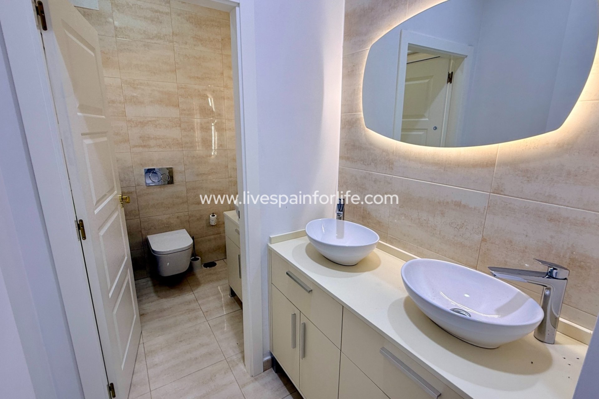  - 5. Finca / Country Property -
