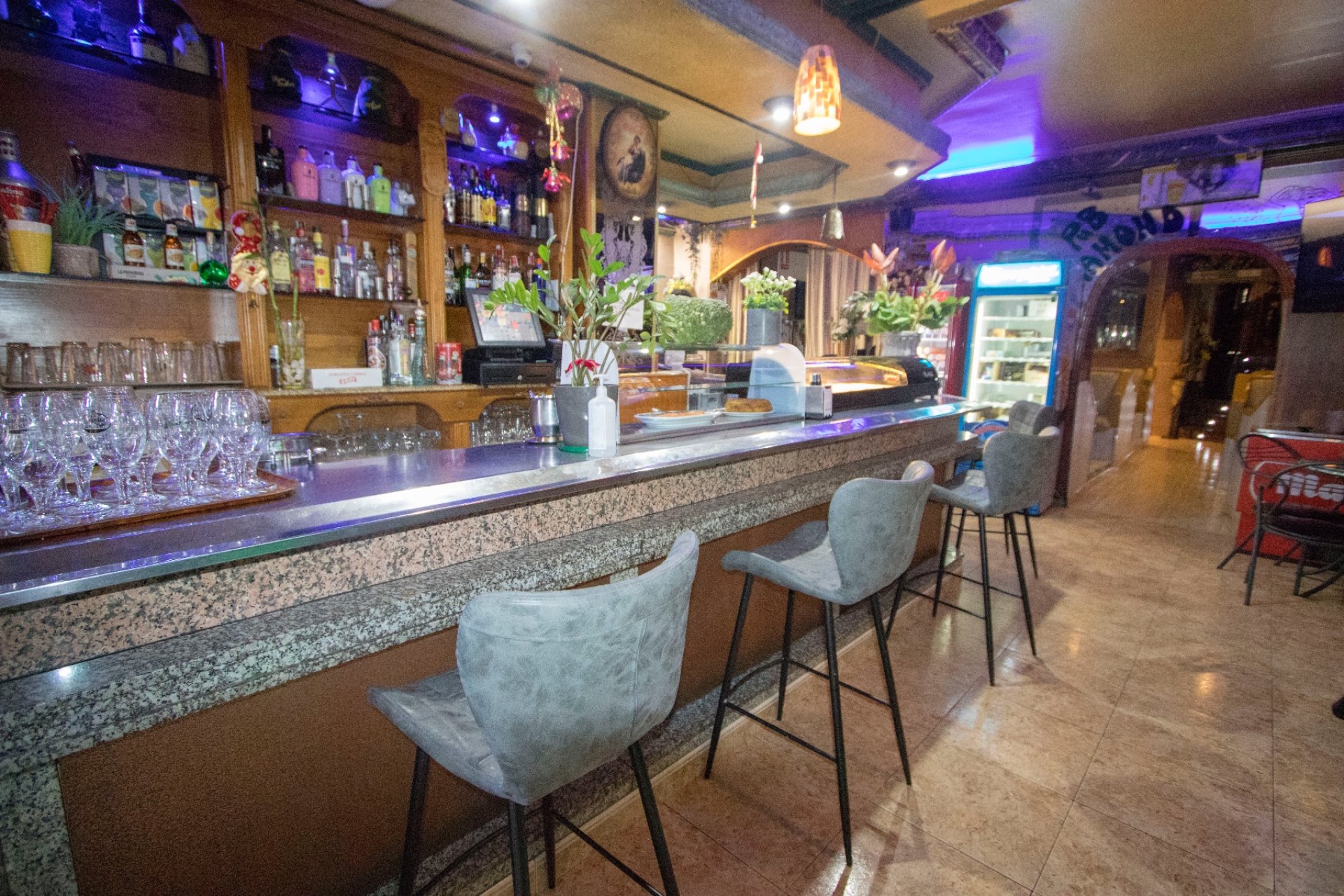 Alquiler larga estancia - Commercial -
Albatera