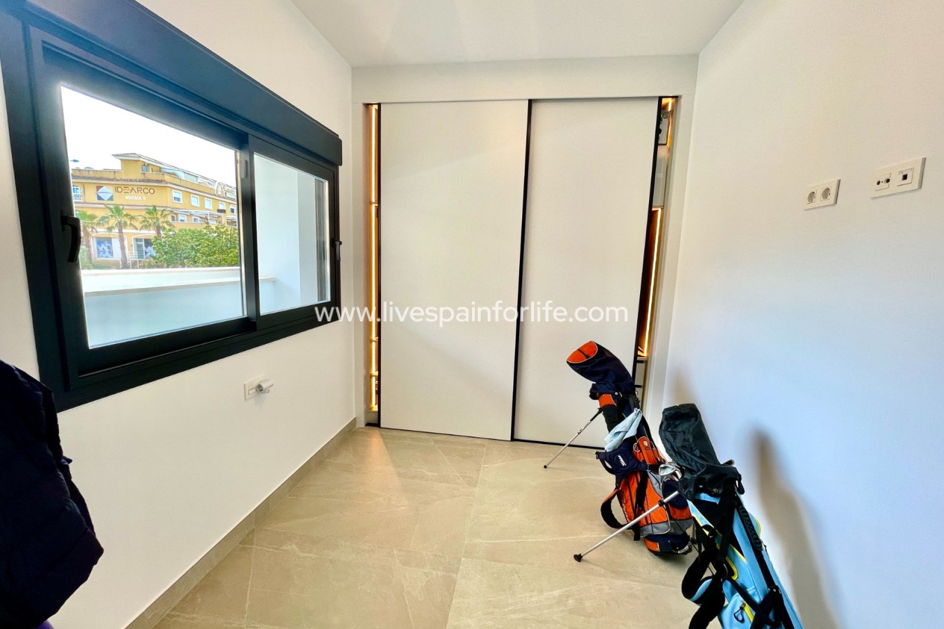 - Apartment - Flat -

