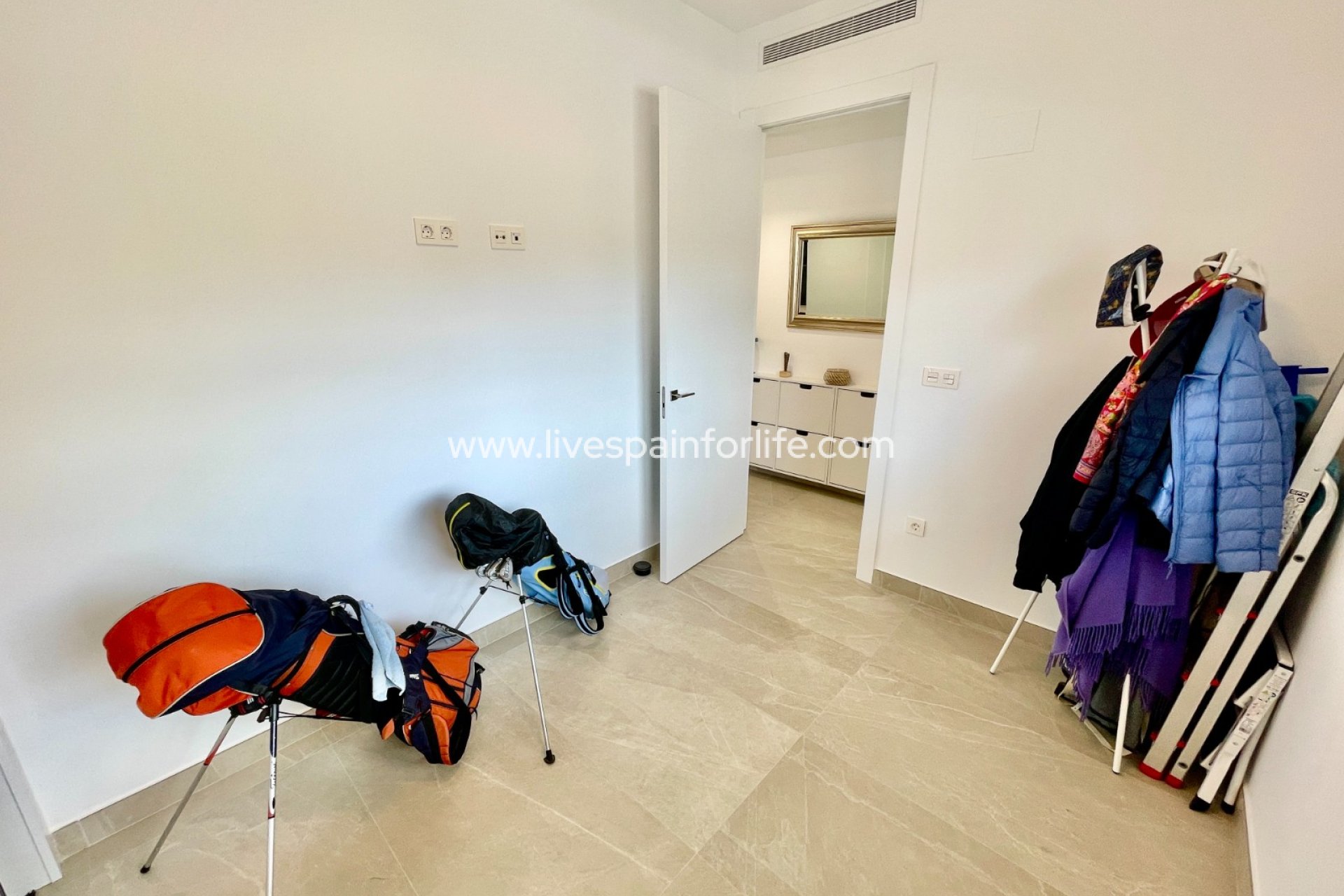  - Apartment - Flat -
