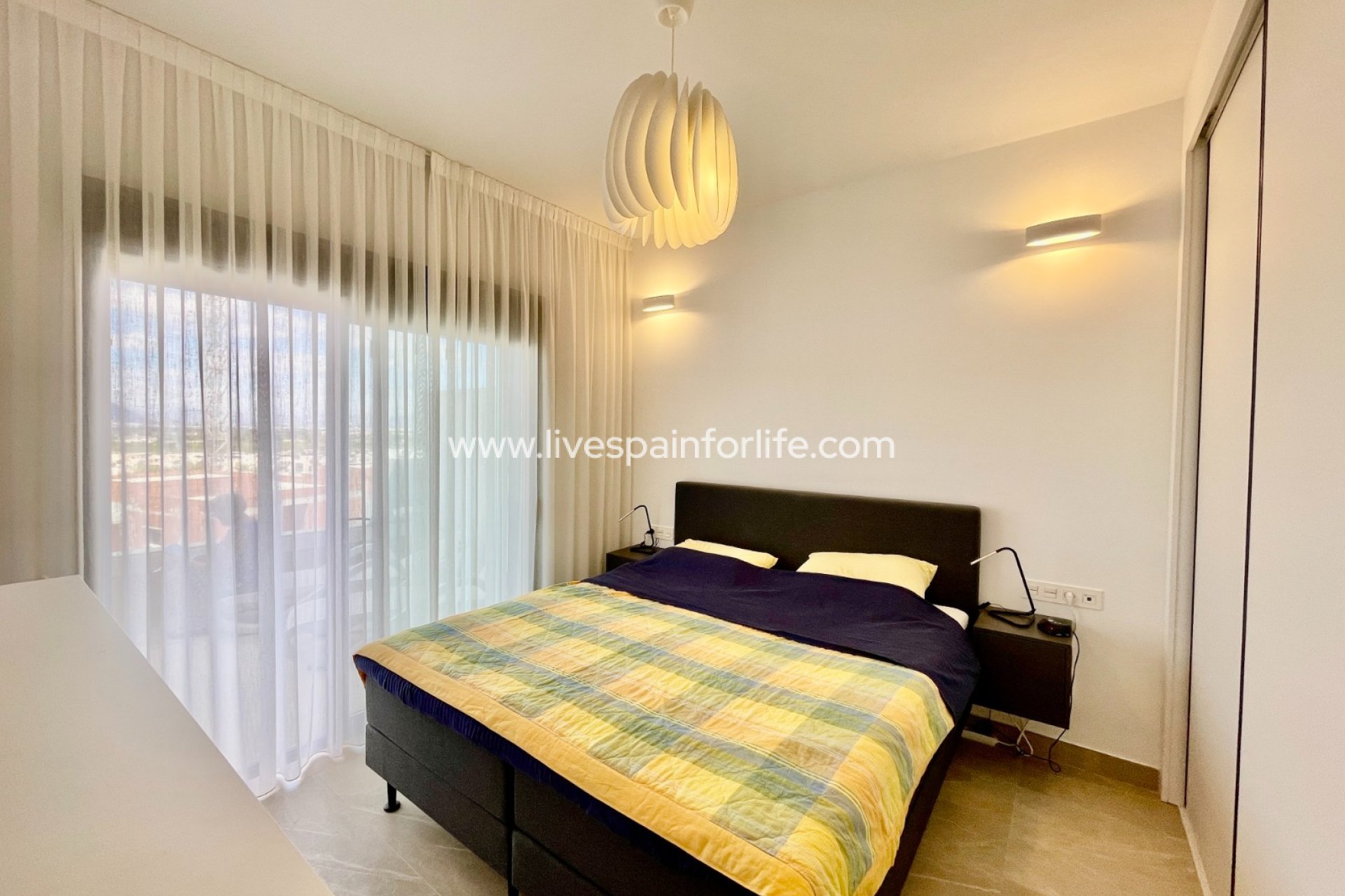  - Apartment - Flat -
