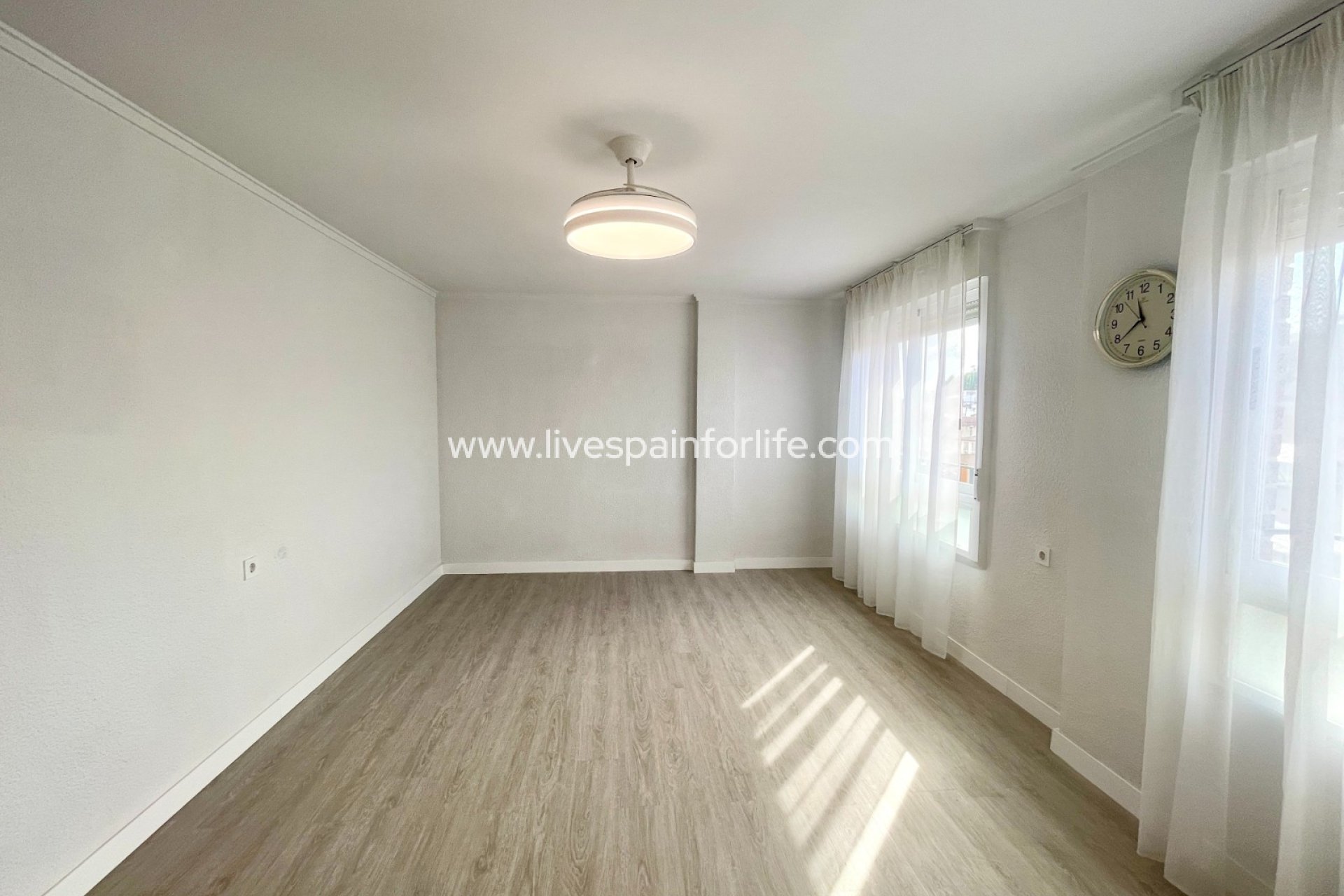  - Apartment - Flat -
