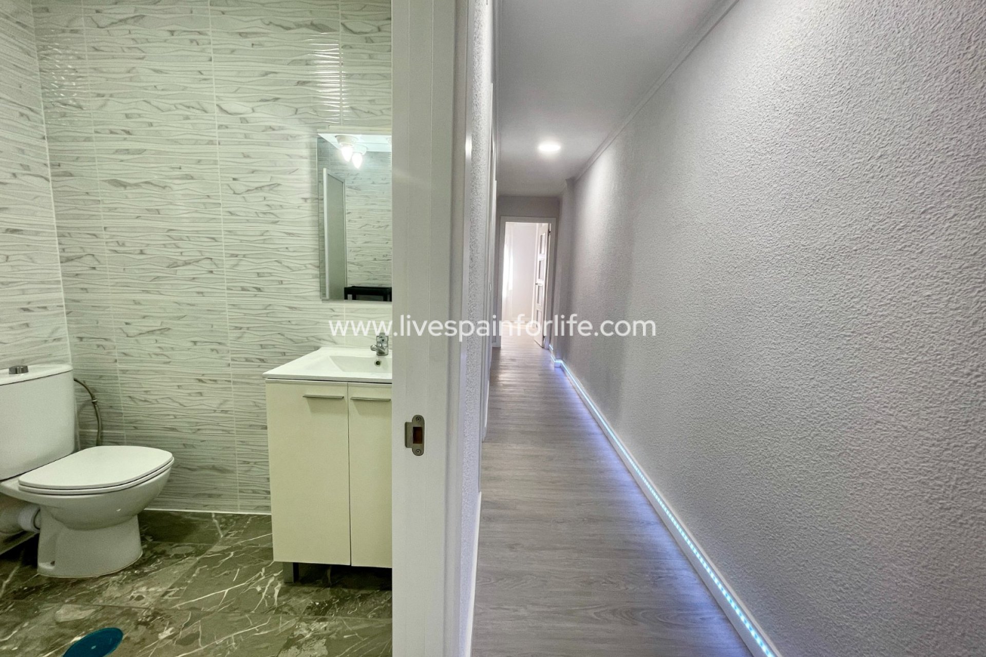  - Apartment - Flat -
