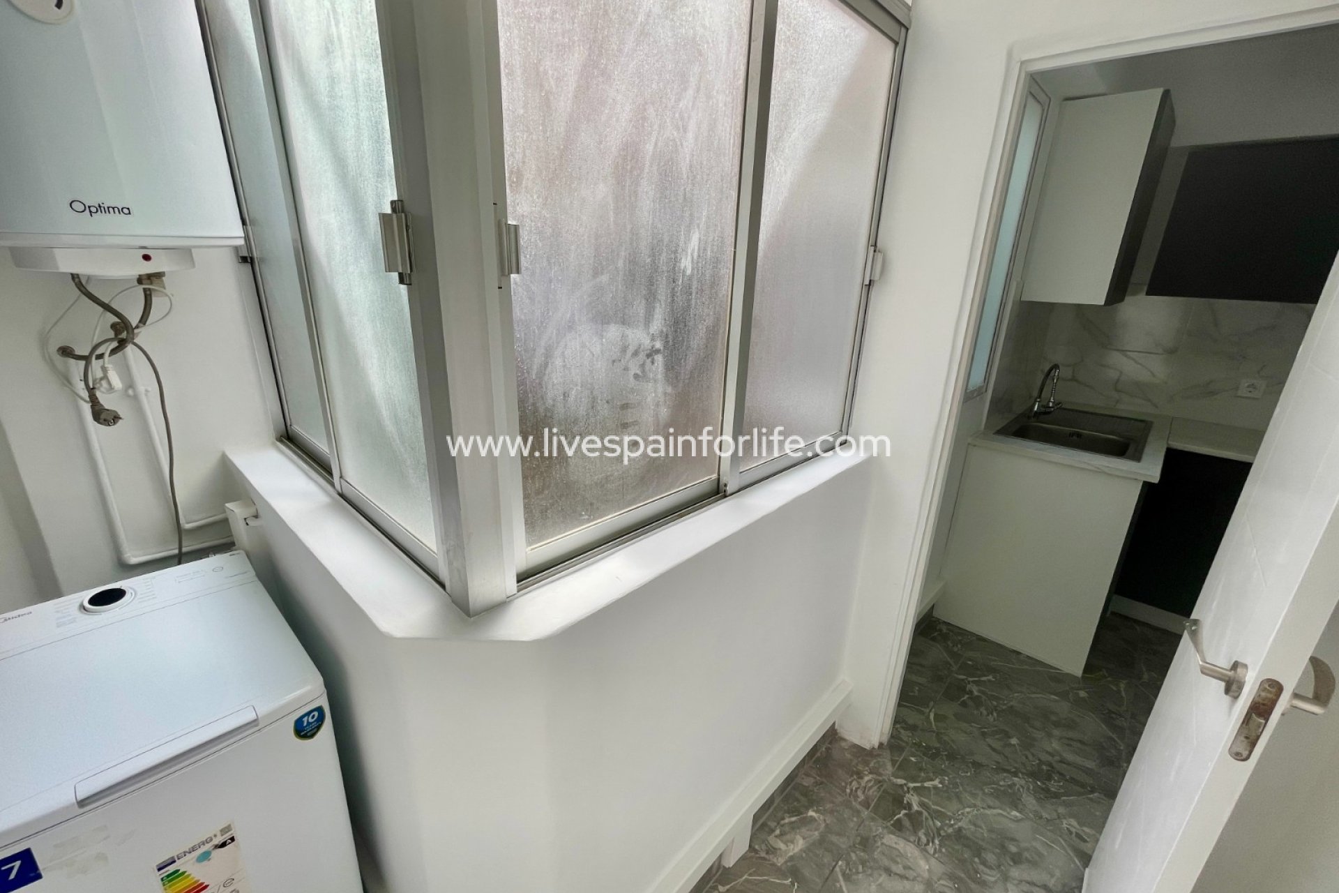  - Apartment - Flat -
