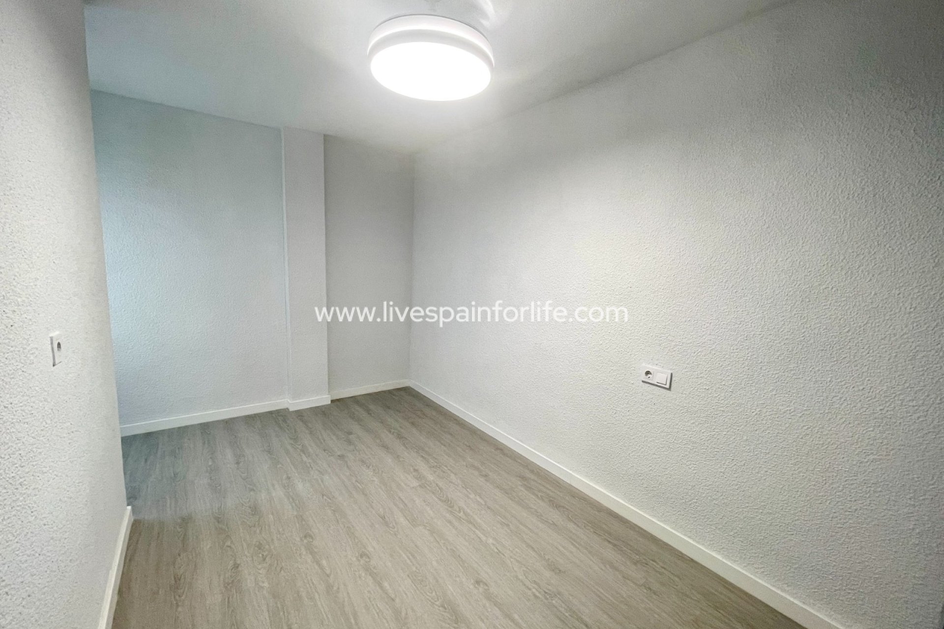  - Apartment - Flat -
