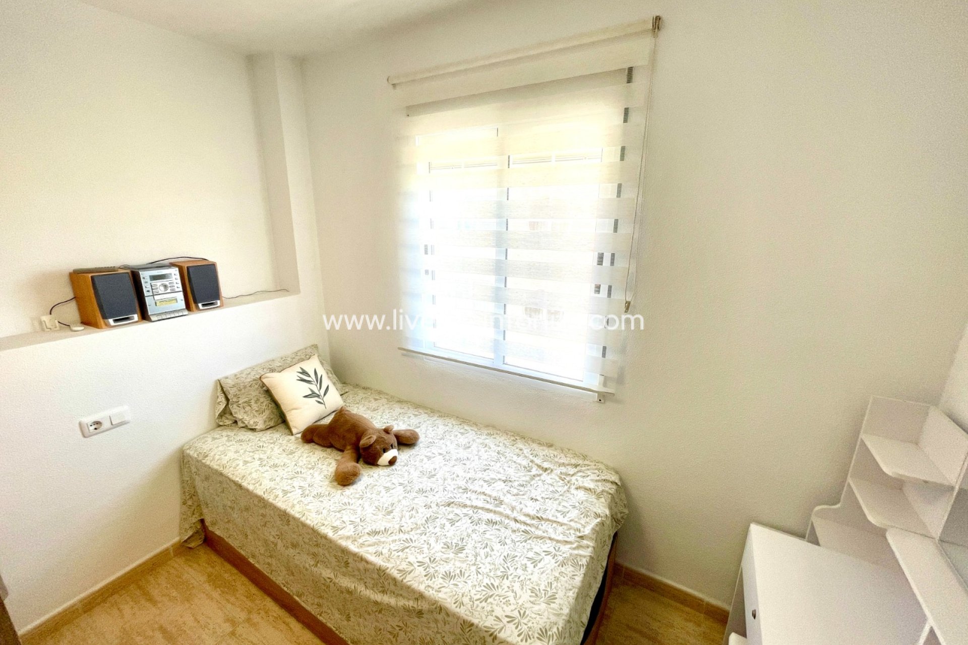  - Apartment - Flat -
