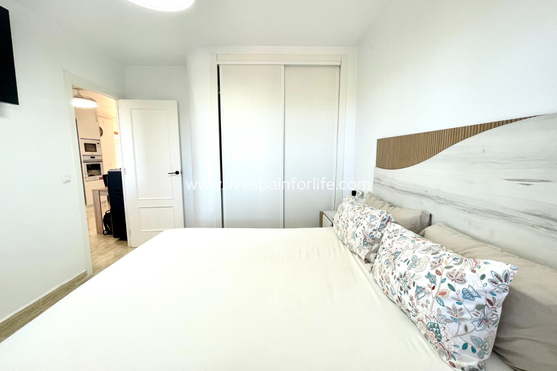  - Apartment - Flat -

