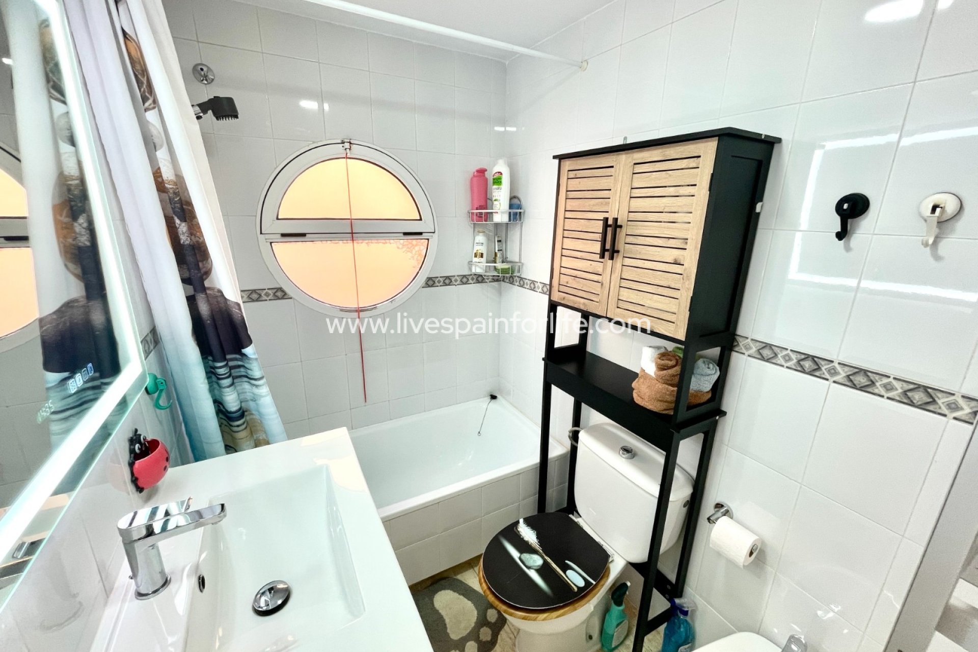  - Apartment - Flat -
