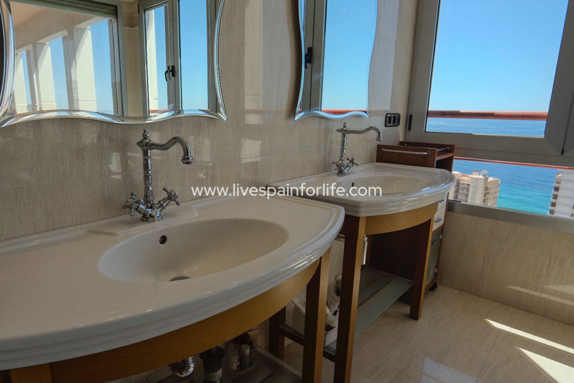  - Apartments -
Benidorm