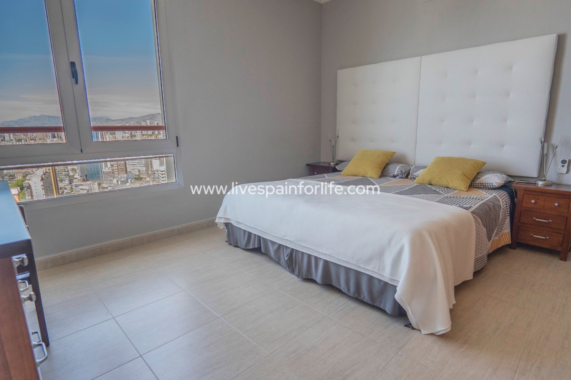  - Apartments -
Benidorm
