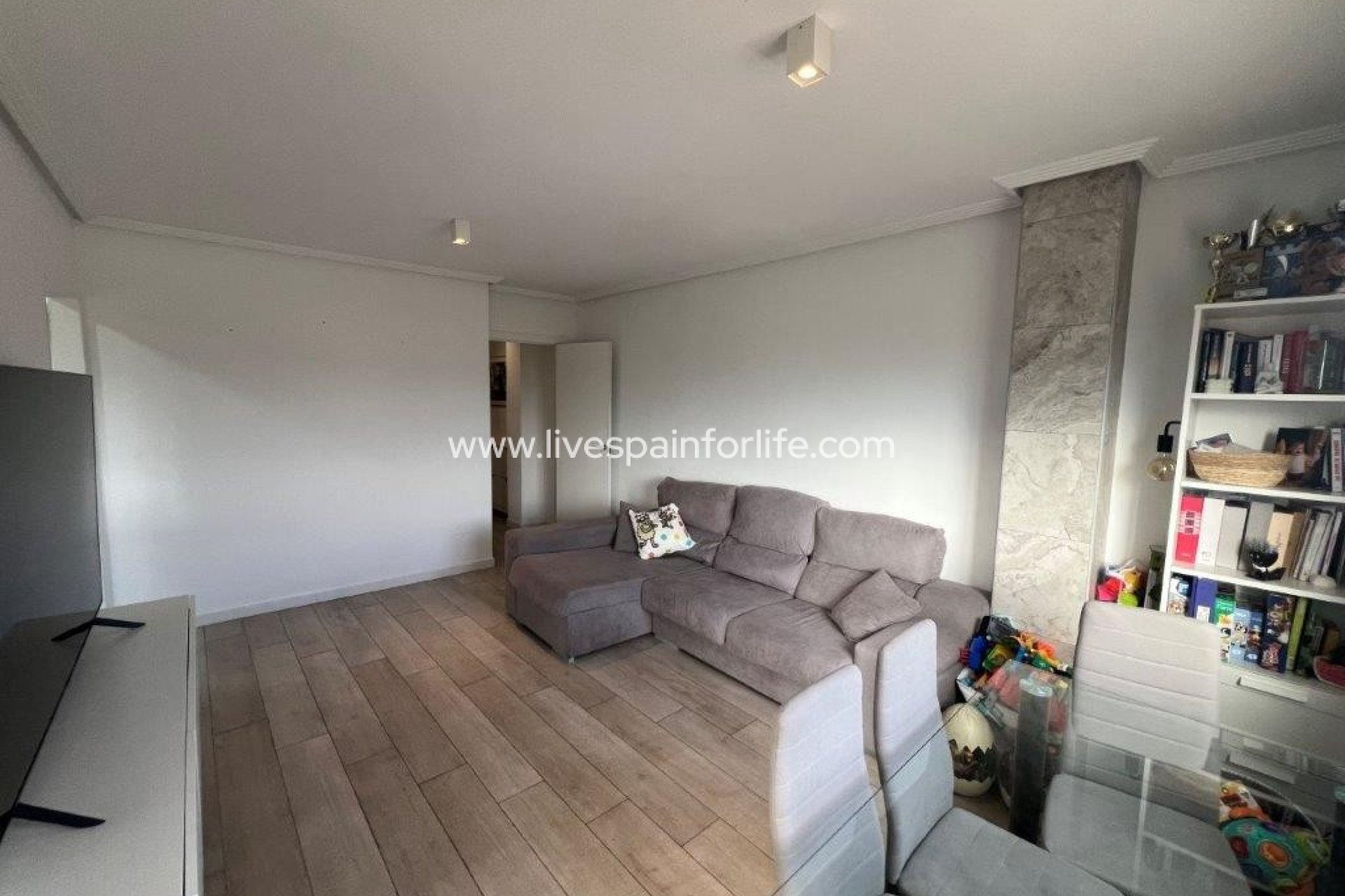  - Apartments -
Dolores - 