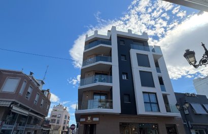 Apartments -  -  -
                    Guardamar