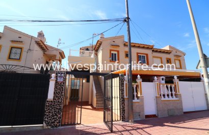 Apartments - Herverkoop - Orihuela Costa - Punta Prima