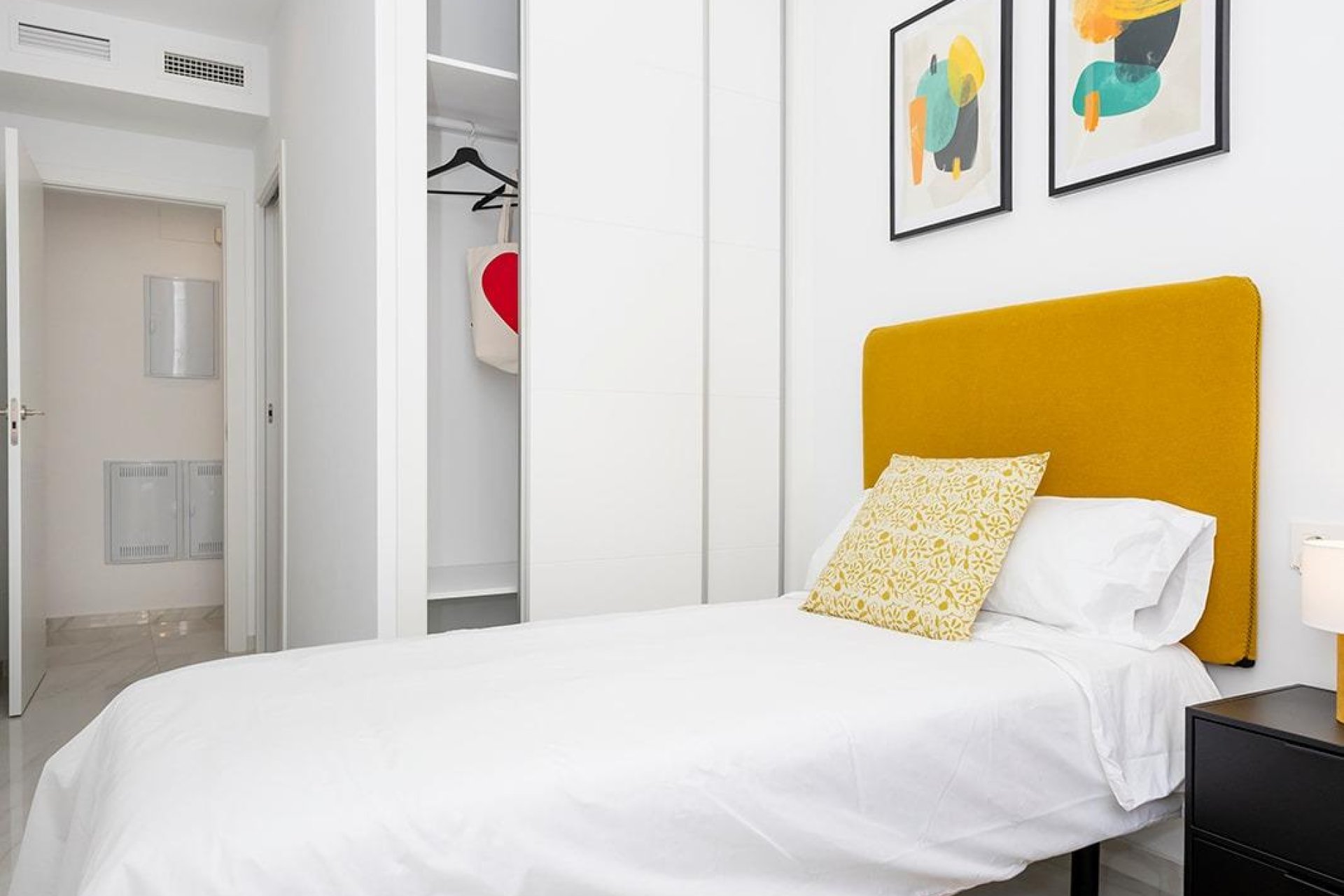  - Apartments -
Jacarilla - Pueblo