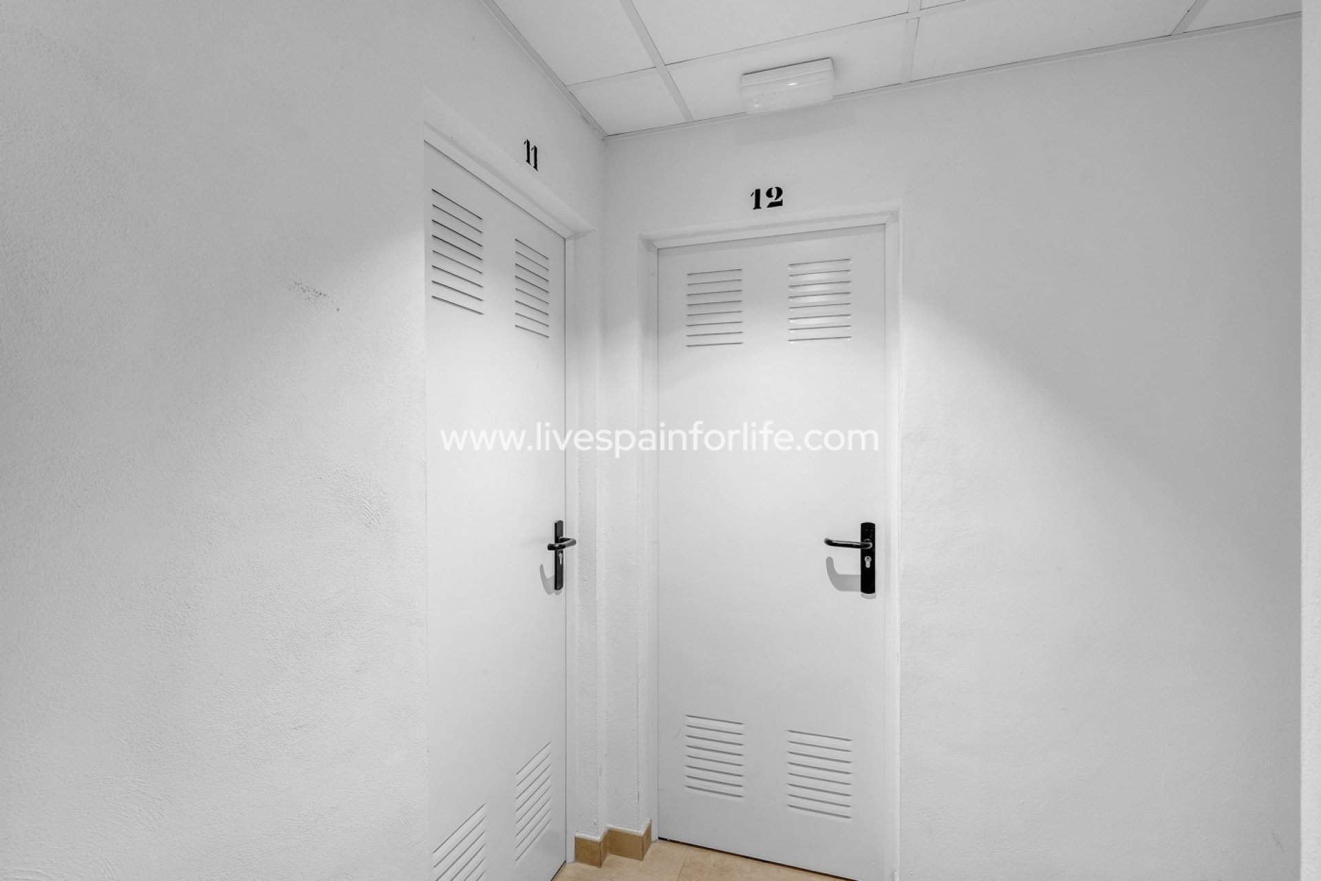  - Apartments -
Las Colinas Golf