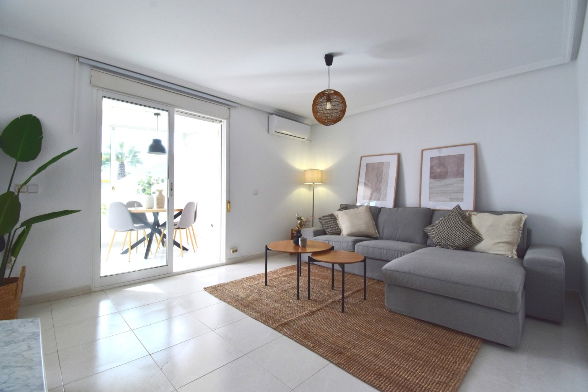  - Apartments -
Orihuela Costa - Playa Flamenca