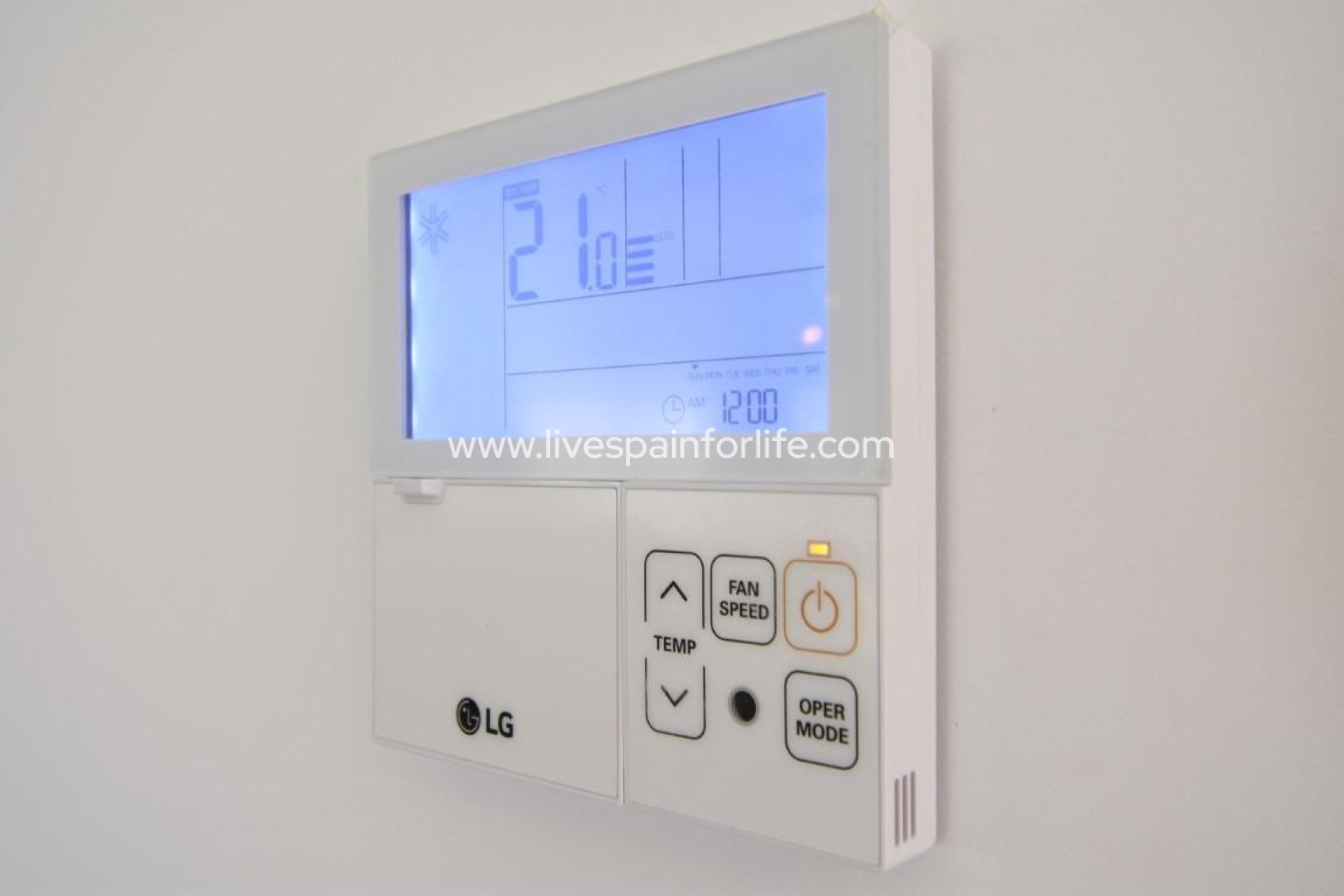  - Apartments -
 - Pueblo