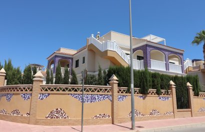 Apartments - Revente - Ciudad Quesada -
                    Doña Pepa