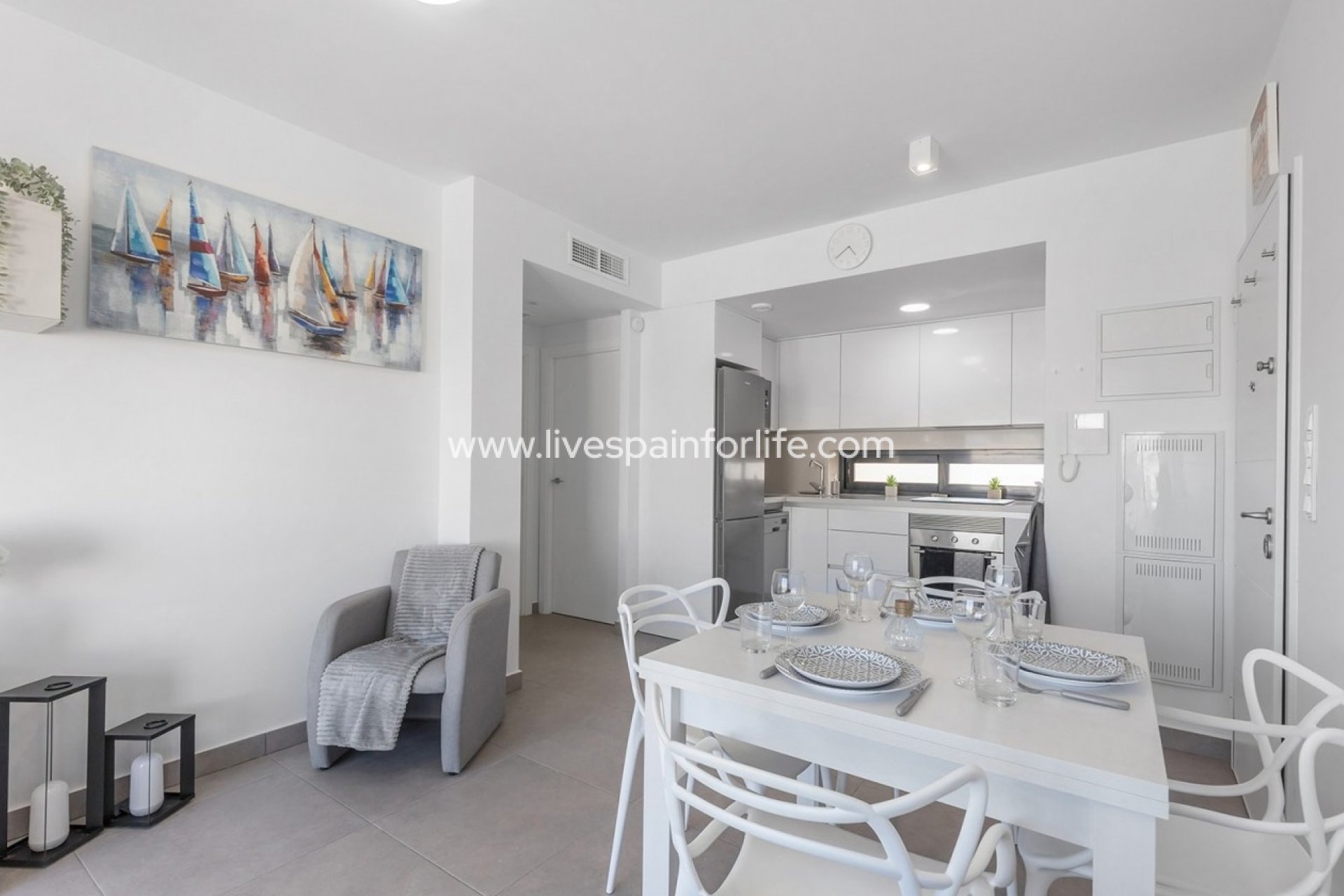  - Apartments -
 - Villamartín