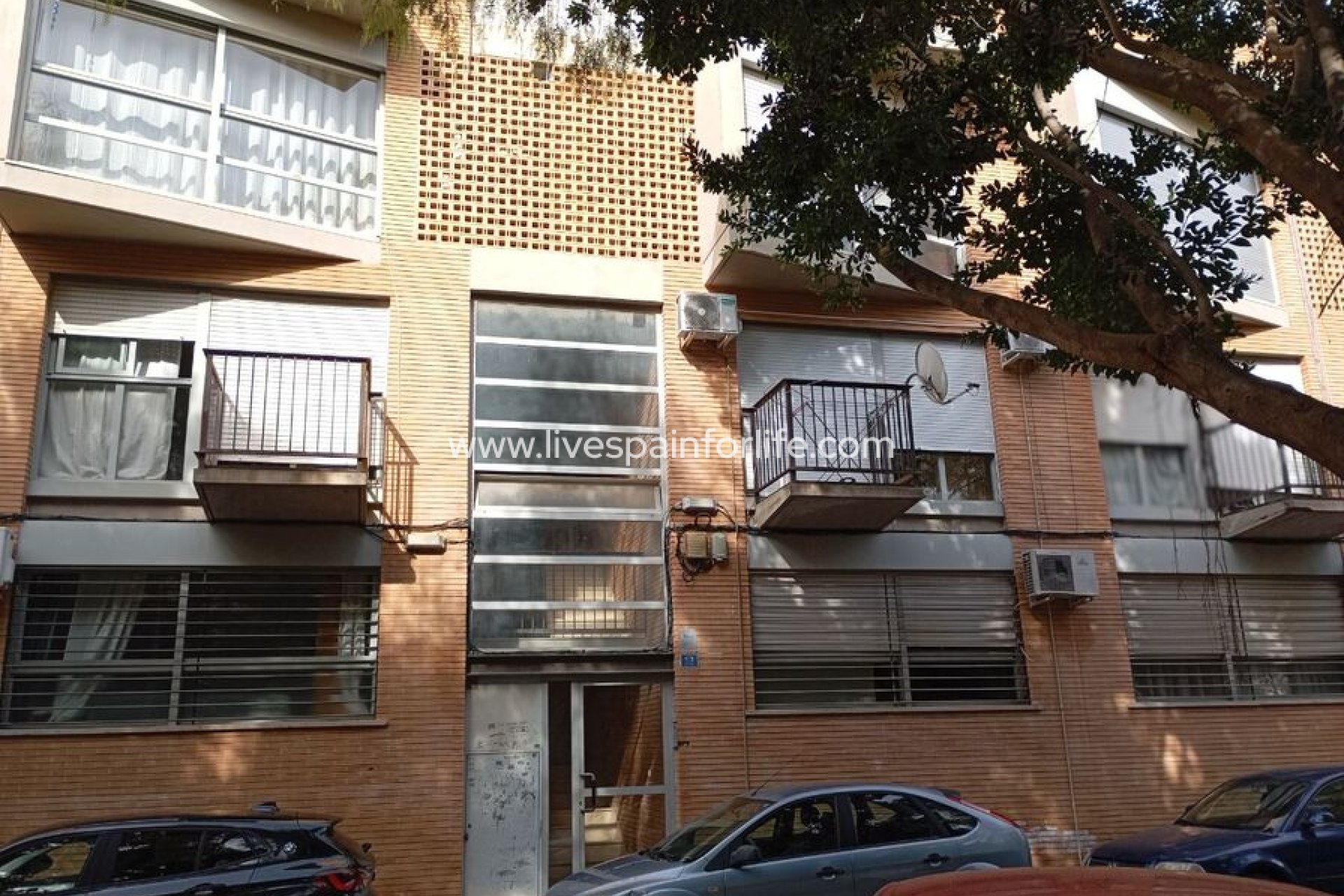  - Apartments -
