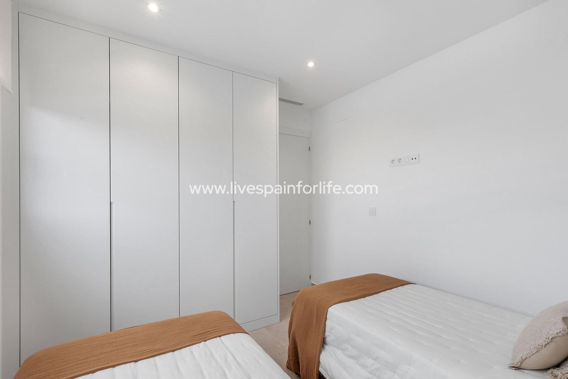  - Apartments -
