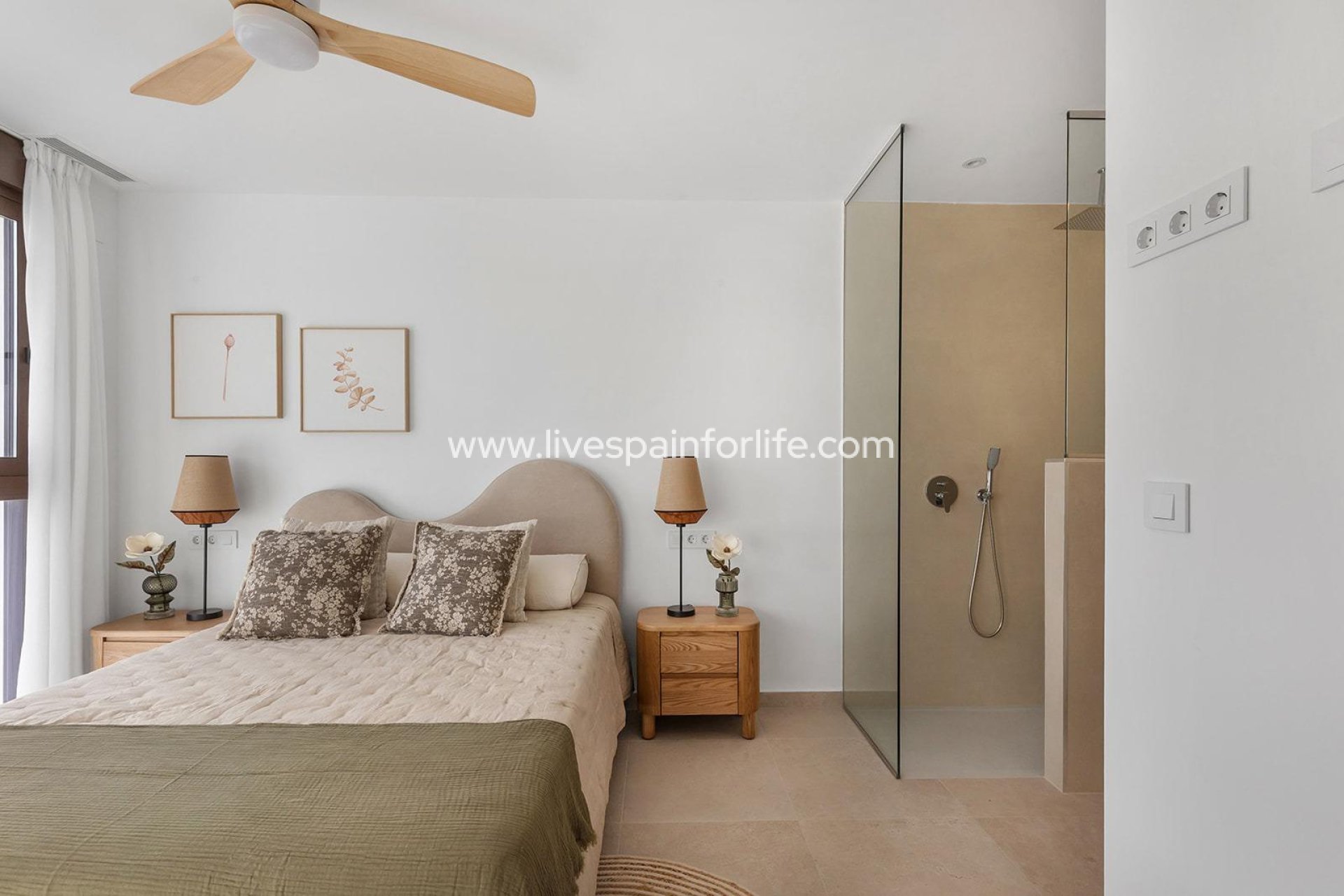  - Apartments -
