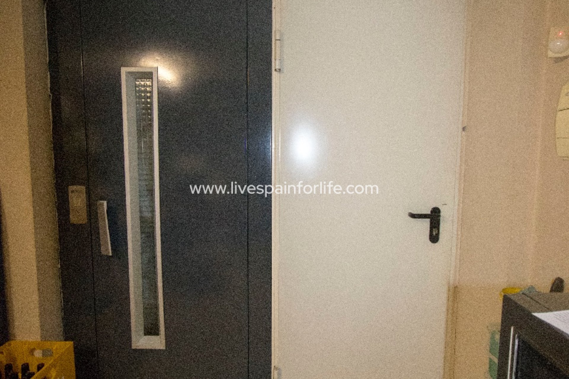  - Bar/Restaurant -
 - Albatera