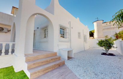 Bungalow - Herverkoop - Orihuela Costa -
                    Villamartin
