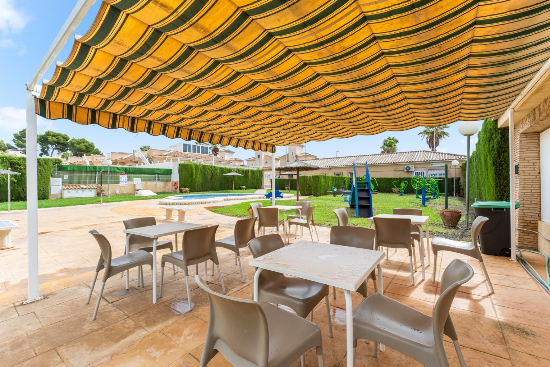  - Bungalow -
Orihuela Costa - Villamartin