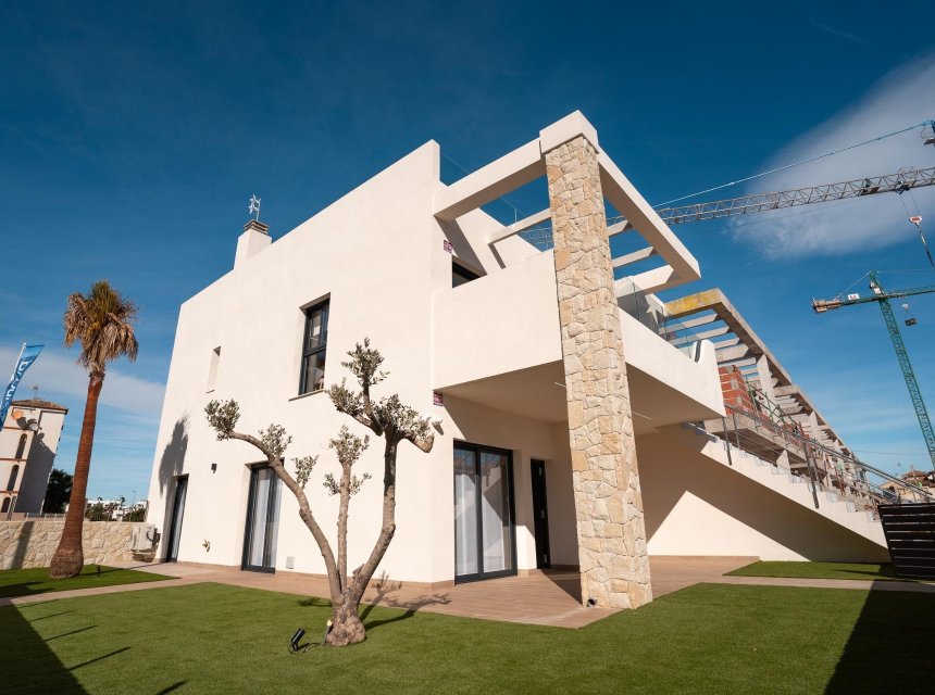  - Bungalow -
Pilar de la Horadada - Pueblo