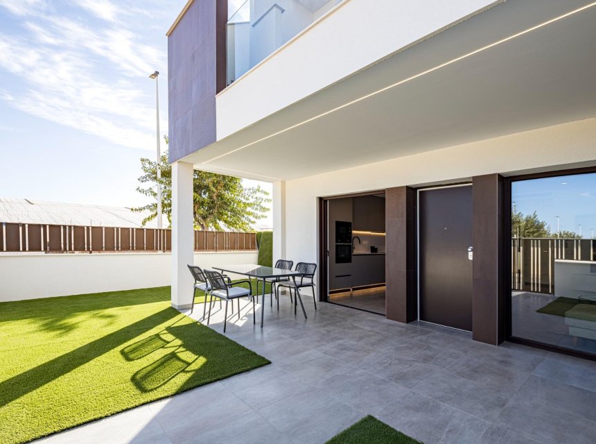  - Bungalow -
Pilar de la Horadada - Pueblo