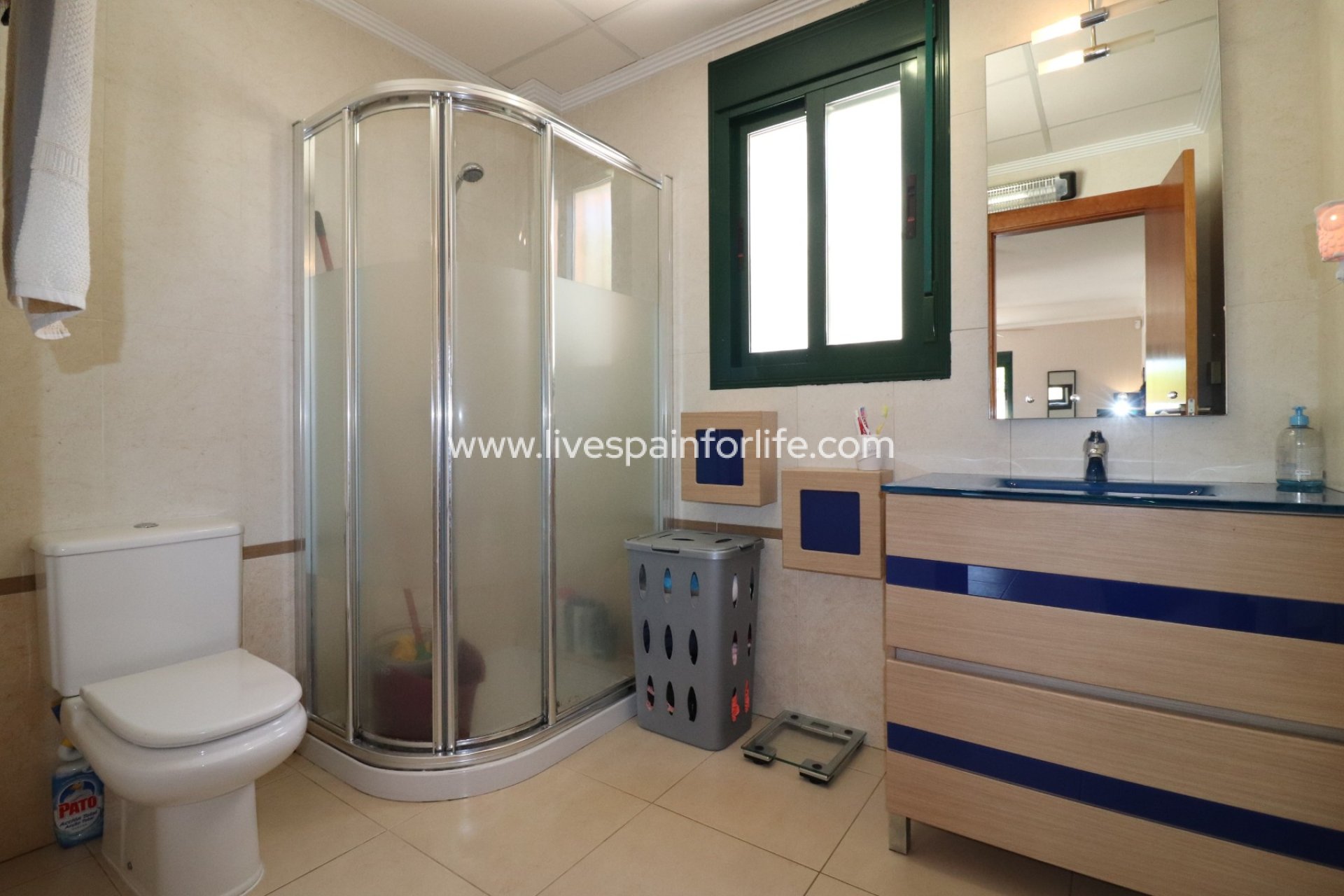  -  -
Ciudad Quesada - La Fiesta