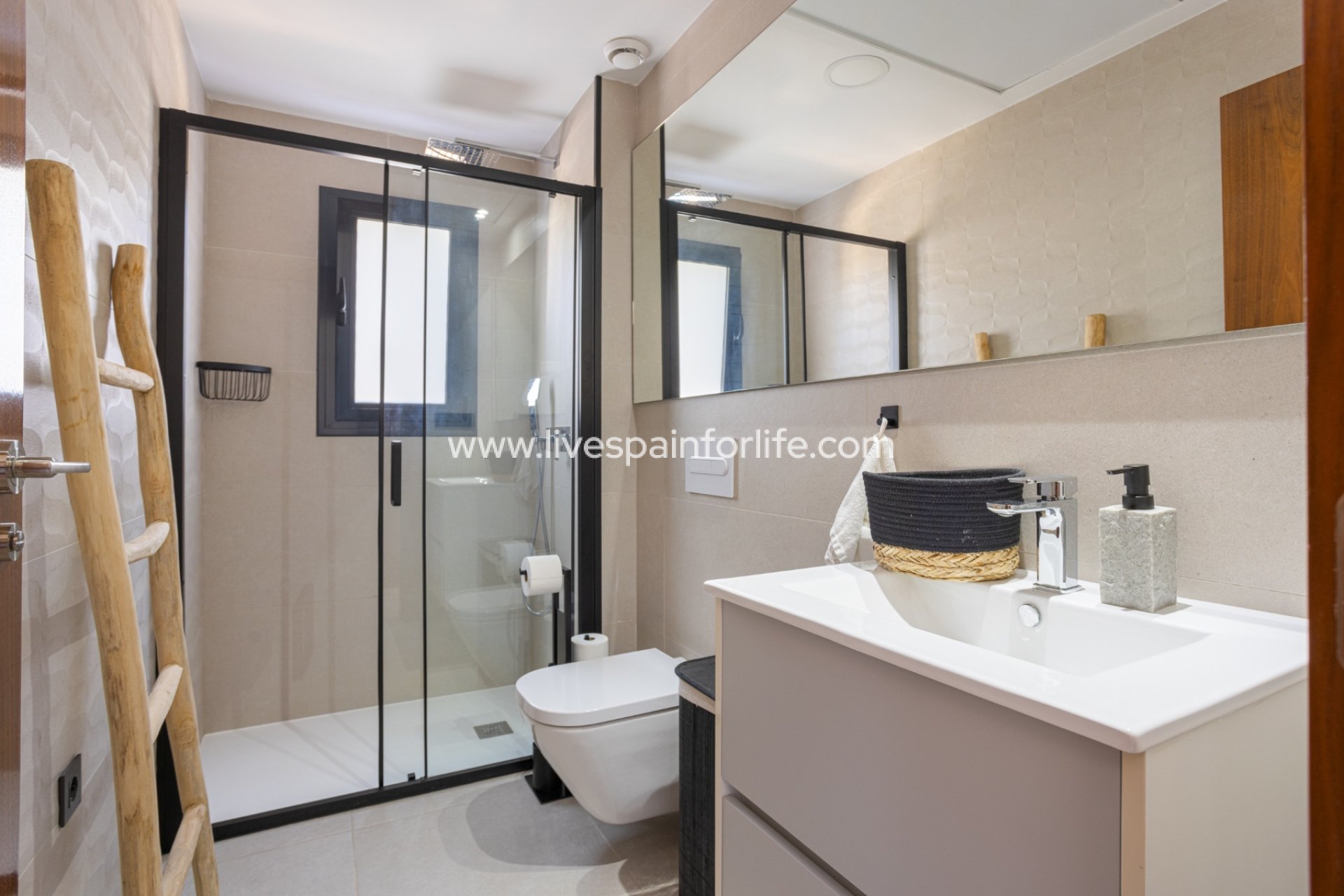  -  -
 - Ciudad Quesada - Rojales