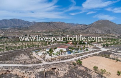 Country house - Reventa - Barbarroja -
                    Barbarroja