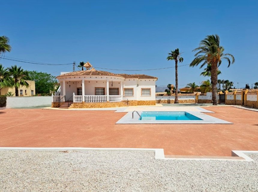  - Country Property -
Catral - Catral - Country