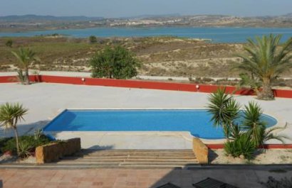 Country Property - Resale - Alicante -
                    Alicante