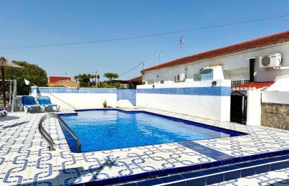 Country Property - Resale - Dolores -
                    Dolores