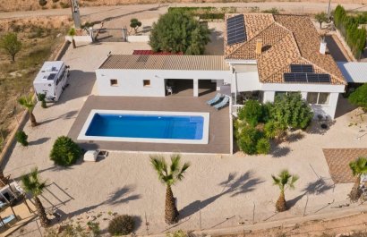 Country Property - Resale - Macisvenda -
                    Macisvenda